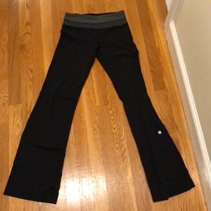 Lululemon black and grey workout pants - size 4
